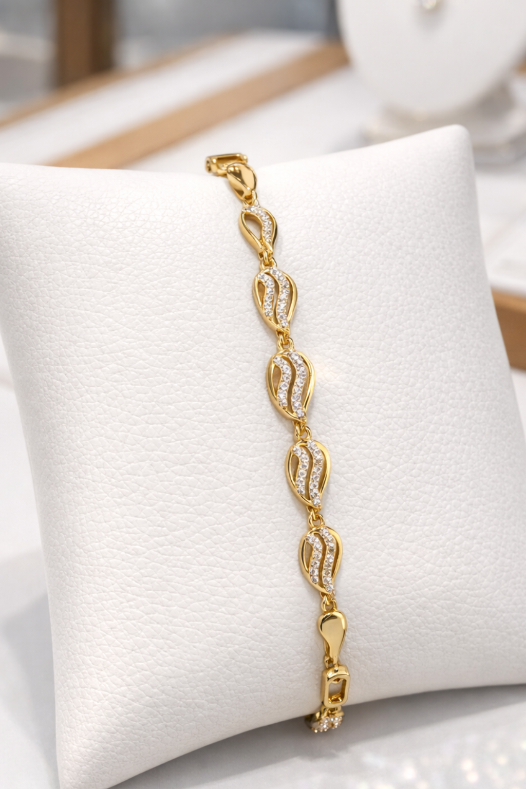 Golden Wave Crystal Link Bracelet
