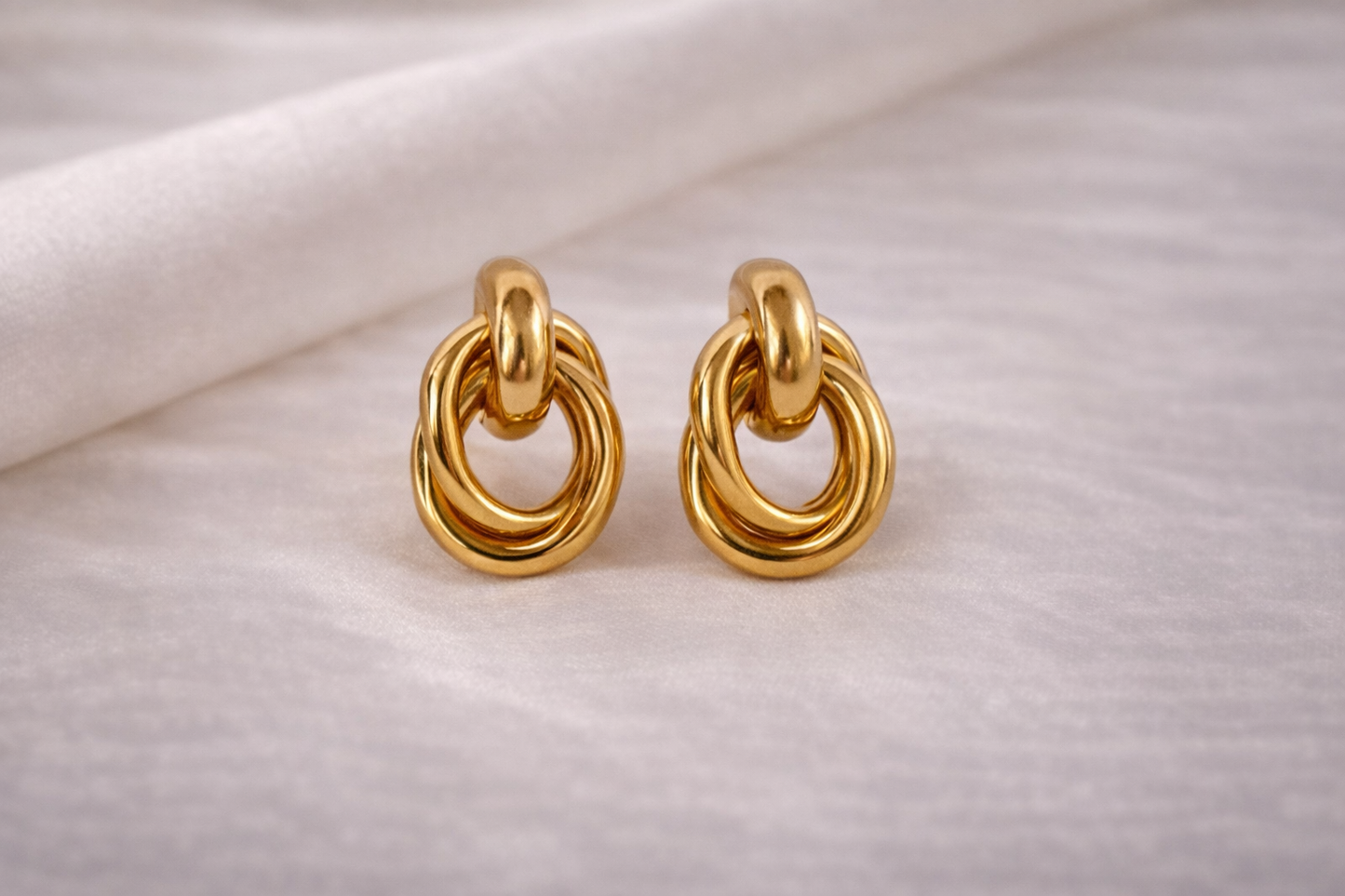 Infinity Link Studs Earrings