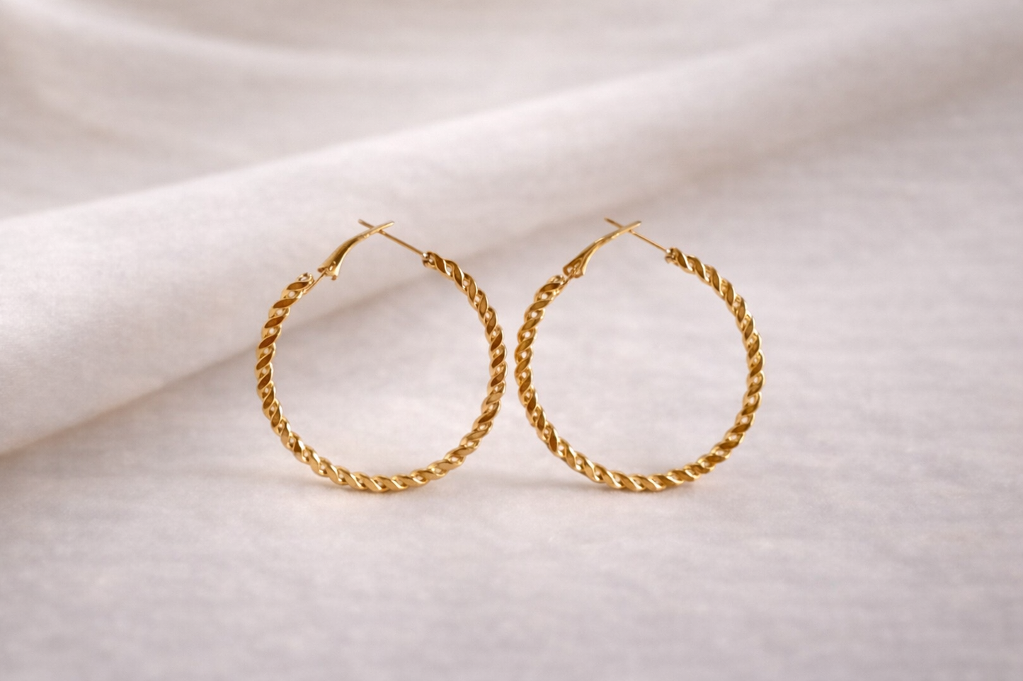 Aurelia Twirl Hoops