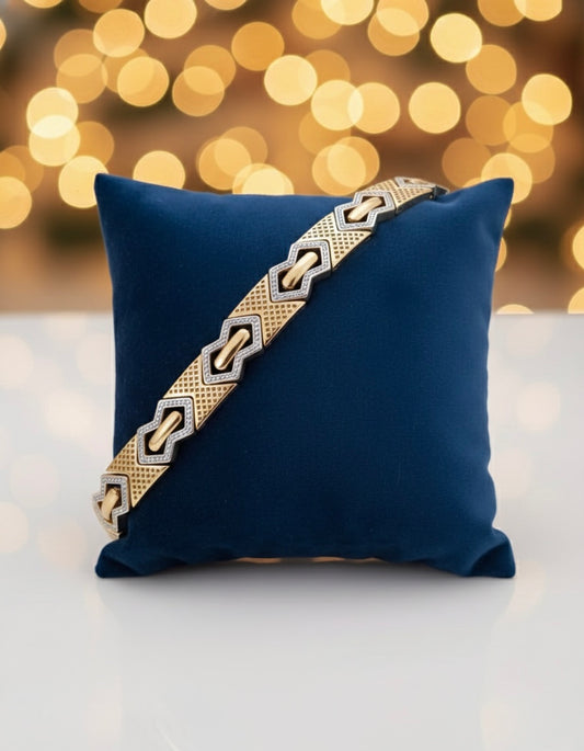 Imperial Chevron Link Men's Bracelet