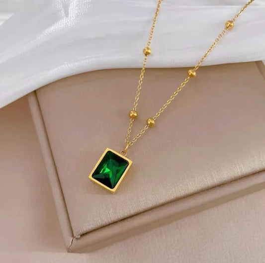 Royal Emerald Grace Pendant